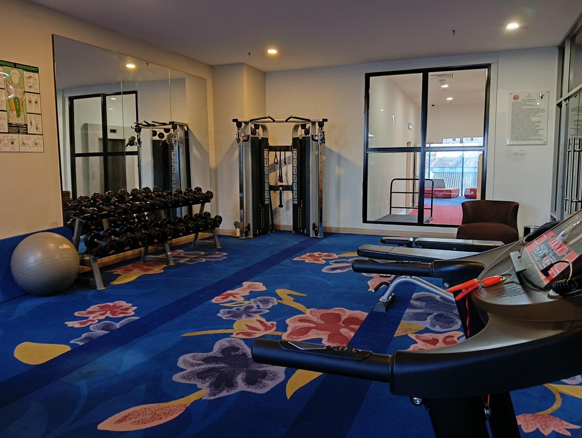 The Straits Suites By Ciconia Malacca Buitenkant foto