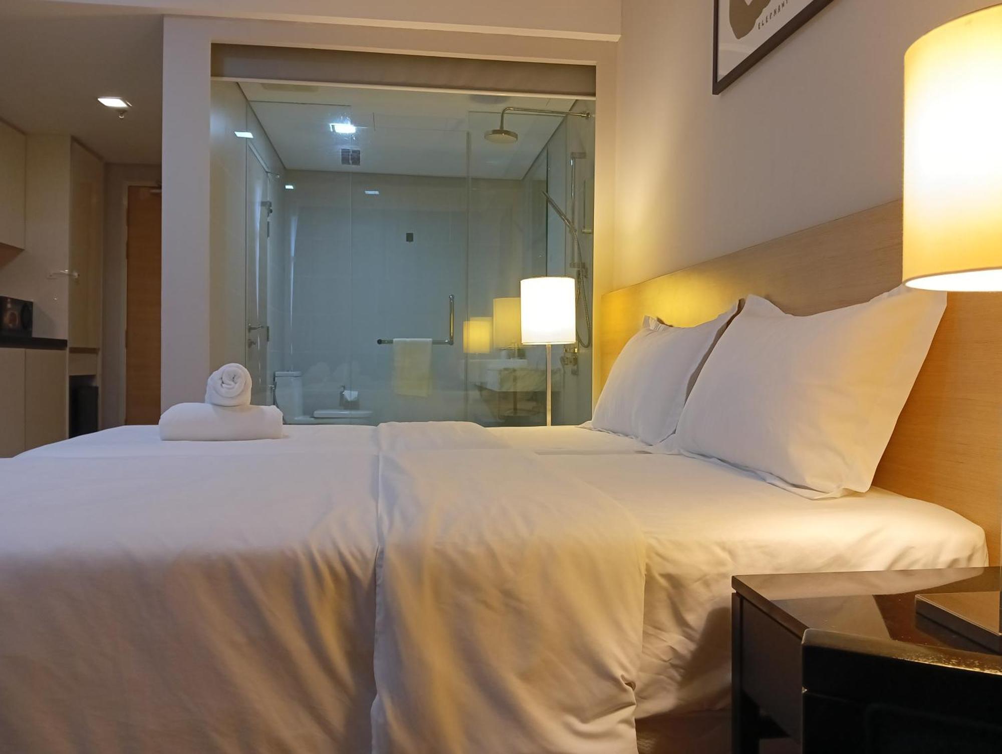 The Straits Suites By Ciconia Malacca Buitenkant foto