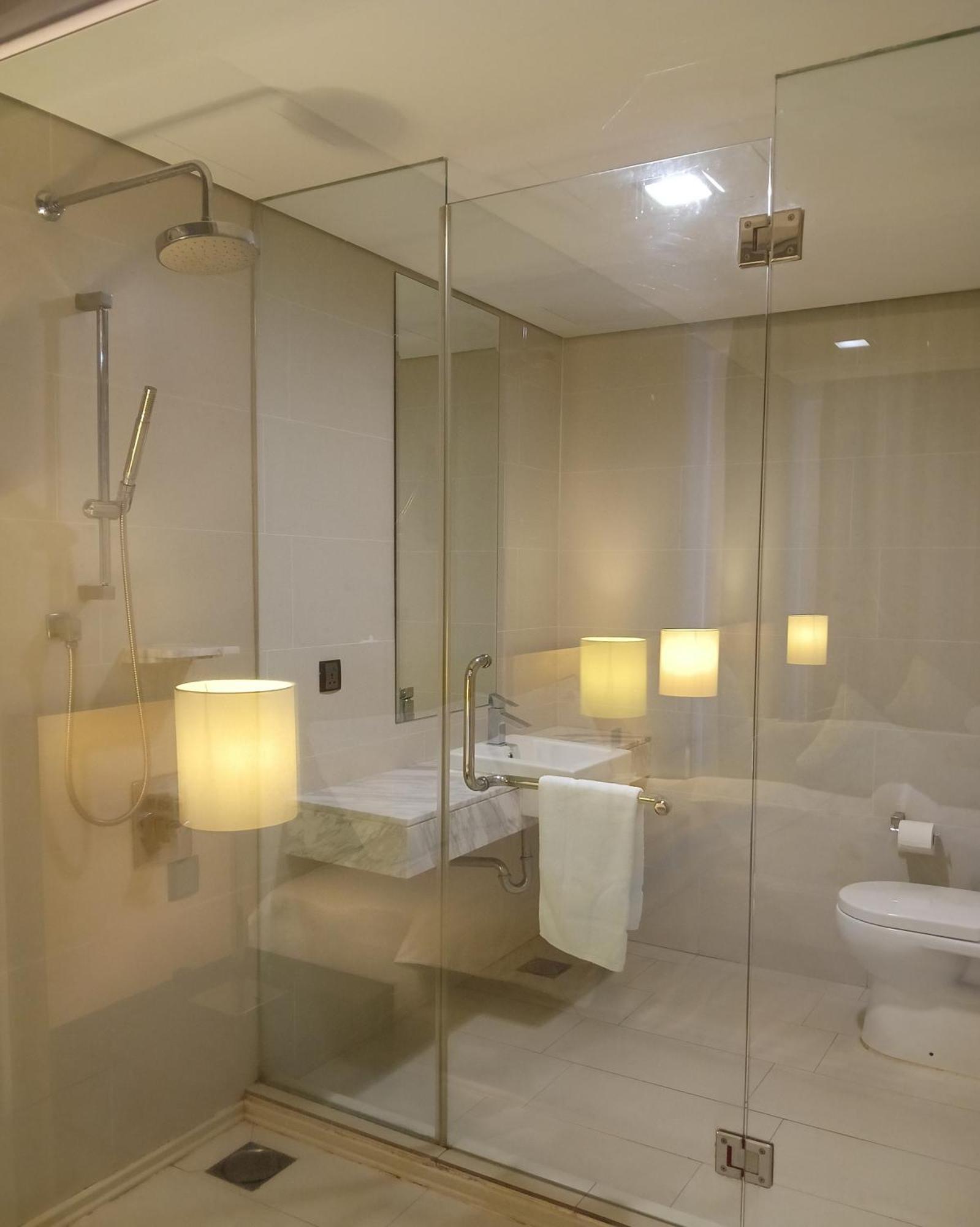 The Straits Suites By Ciconia Malacca Buitenkant foto